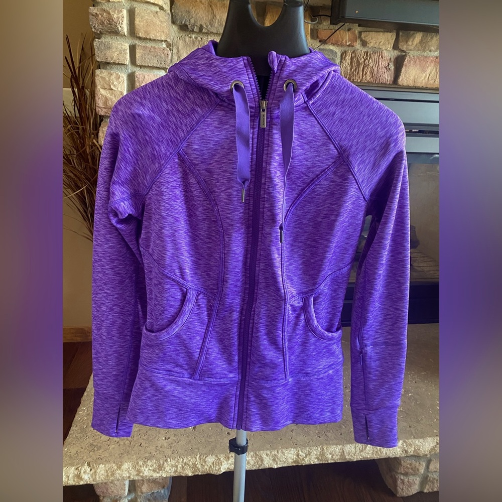 Vibrant Athleta Yoga Running Active Women’s Purple Jacket sz Small - Hooded